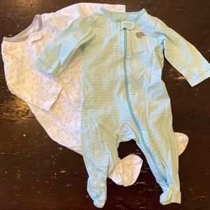 Set of two Carter’s Just for You Sleepers (6 months)